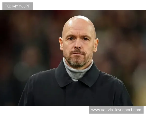 曼联的失利：滕哈格的换人调整引争议，滕哈格执教风格