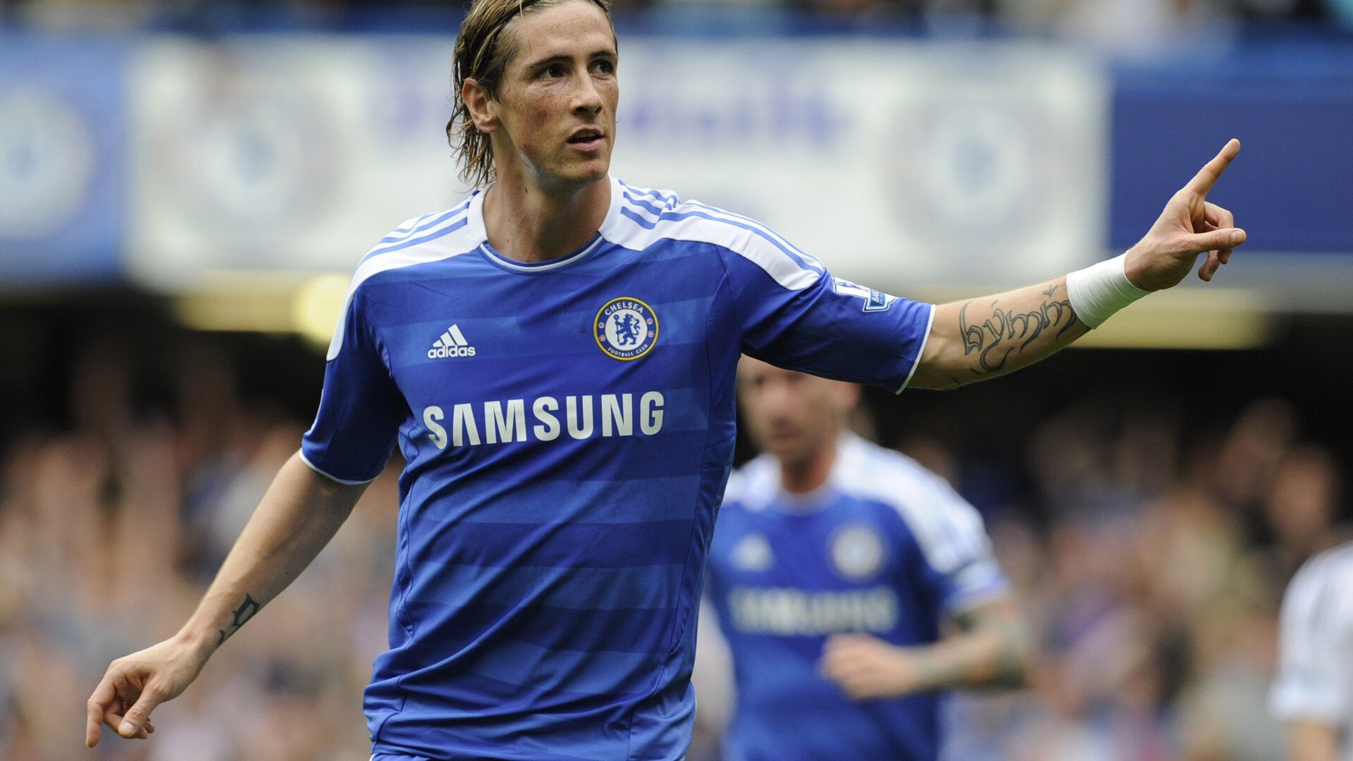 乐鱼体育(中国)官方网站-西甲球员在连续作战下视觉注意力分布的波动规律研究